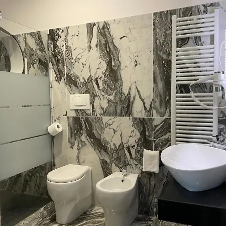 Garda Relais Luna Blu Konukevi 3*