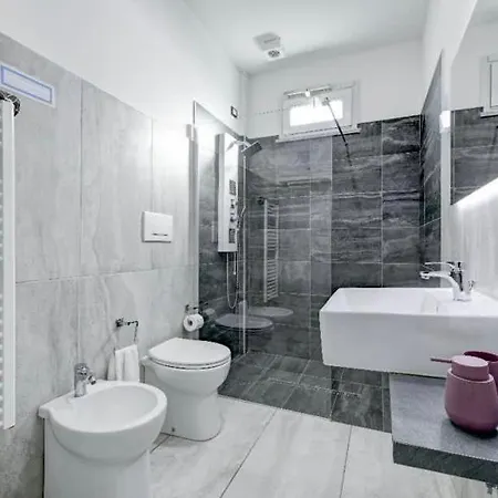 Garda Relais Luna Blu Konukevi