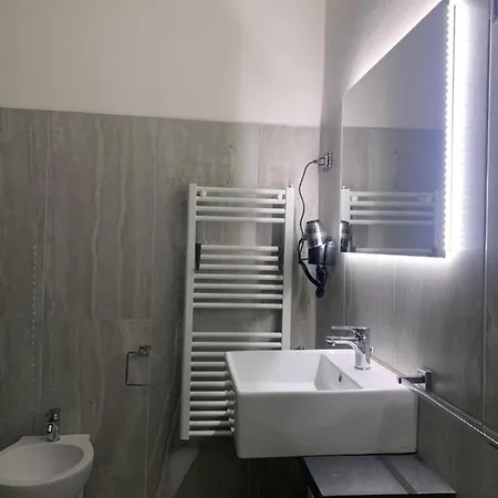 Konukevi Garda Relais Luna Blu Peschiera del Garda