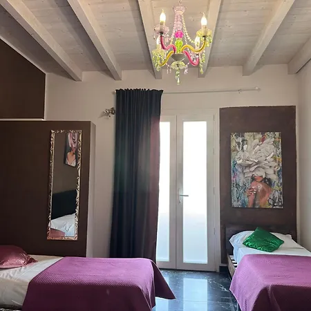 Garda Relais Luna Blu Гостевой дом Пескьера-дель-Гарда