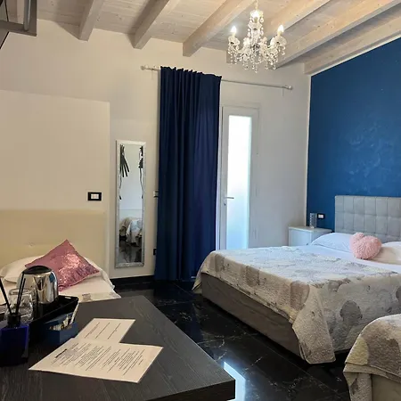 Guest house Garda Relais Luna Blu