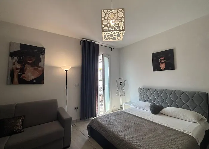 Affittacamere Garda Relais Luna Blu Peschiera del Garda