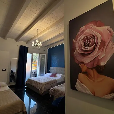 Garda Relais Luna Blu 招待所